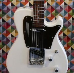 Magneto UT Wave Classic - Pearl White metallic