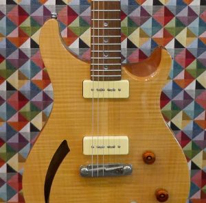 PRS SE custom - Flame Maple