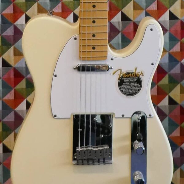 Fender American Standard Telecaster with Maple Fretboard 1997 - 2000 - Olympic White