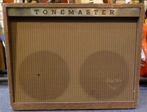 Magnatone Tonemaster Hi-Fidelity 261