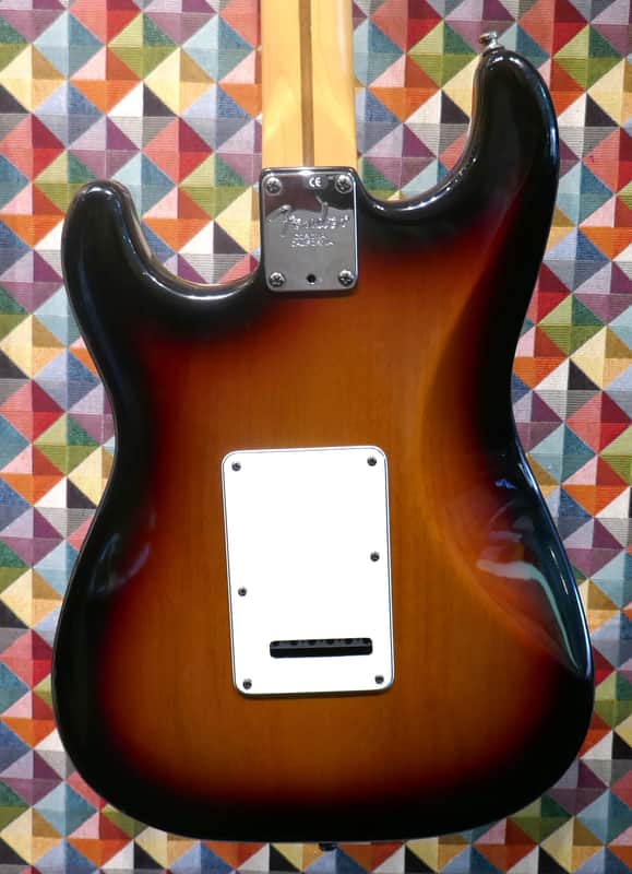 Fender AM Standard Stratocaster 1993 - Sunburst - Image 7