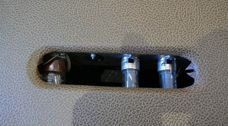 Victoria Victoriette 2x10 combo - Image 7