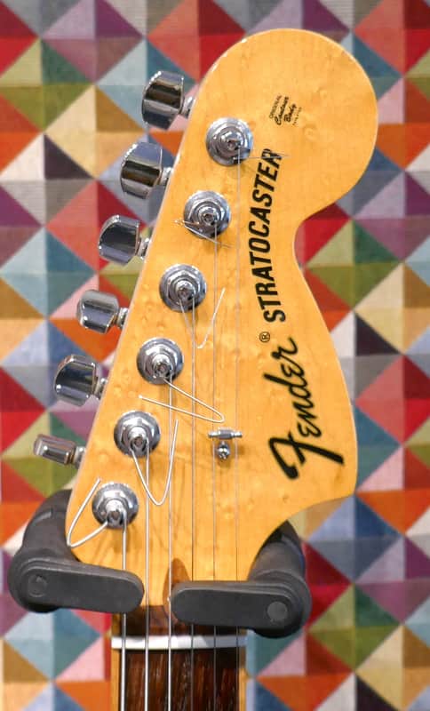 Fender Select Series Stratocaster 2013-4 - Flame Maple Burst - Image 3
