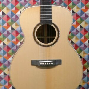 Lakewood M32 40th Anniversary no.30 of 40